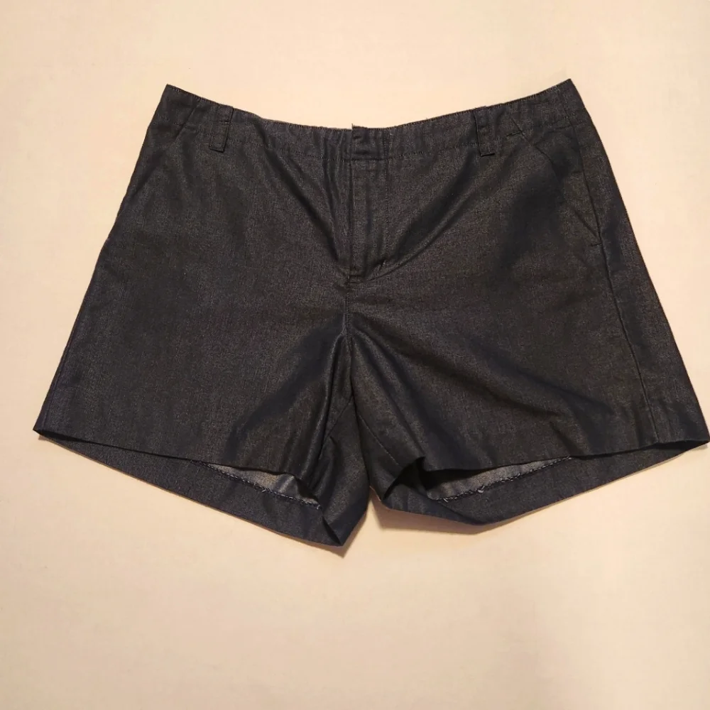 VTG Vintage Y2K Banana Republic Cotton Blend Dark Denim Shorts 8 EUC Summer 2002